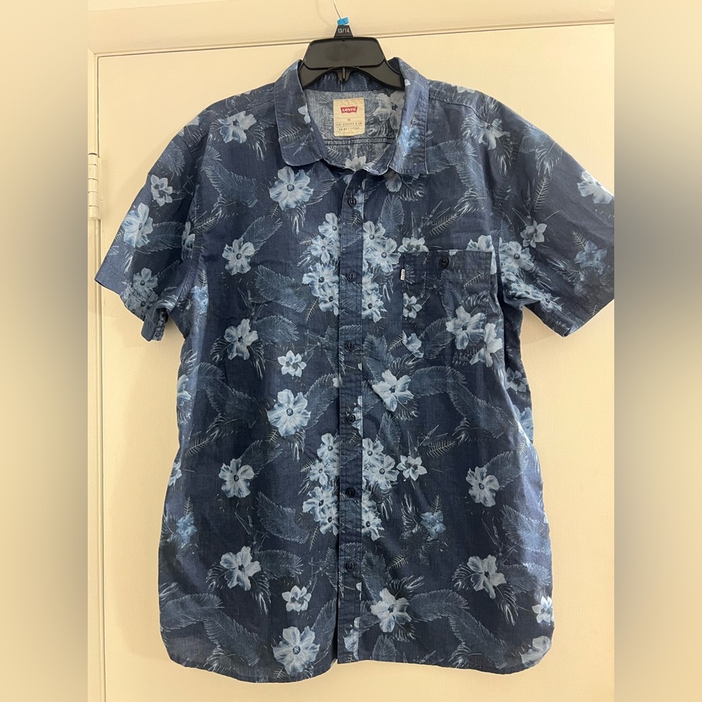 Levi's Men's Navy Floral Button Down Shirt